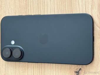 Apple iPhone 16 128GB, černý, záruka - koupený v květnu - 3
