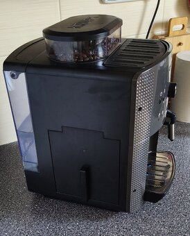 KRUPS EA810B70 Essential Espresso - 3