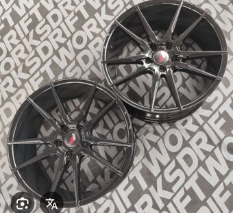 Prodám krásné japan racing r20 rozteč 5x112 a 5x114,3 - 3
