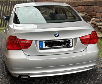 BMW 318i E90 - 3
