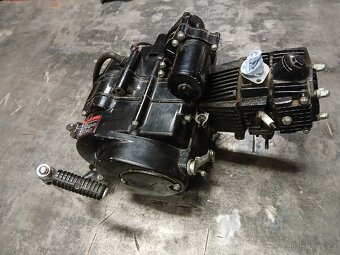 Motor 110ccm pitbike 4R - 3