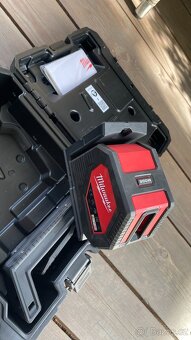 laser Milwaukee CLL-C + detektor liniového laseru LLD50 - 3