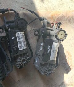 Kompresor podvozku Mercedes W220 W211 CLS - 3