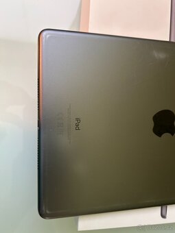 Apple iPad 9.generace, Wifi, 256GB - 3