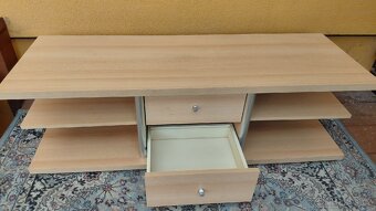 Tv stolek - 3
