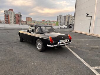 MGB MG Roadster 1.8i 72kw 1972 / Veterán / Servis - 3