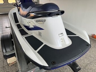 Vodní skůtr Yamaha 1200GP/160koní, bez vozíku - 3