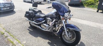 Suzuki Intruder 1500LC - 3