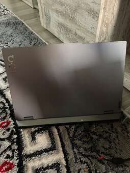 Lenovo LOQ 15IAX9I - 3