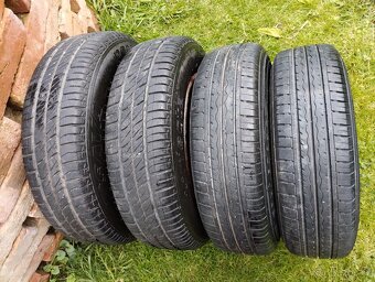 Pneumatiky letní na diskách na Citroen Saxo a Peugeot 106 - 3
