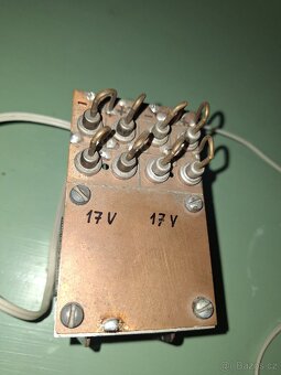 Transformátor 220V / 19V 0,5A - 3