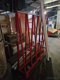prodam transportni stojan na sklo - 3