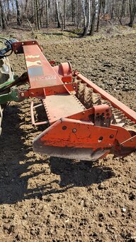 Kuhn hrb 302 - 3