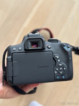 Canon EOS 750D tělo + objektiv EF-S 18-55mm IS STM + přísluš - 3