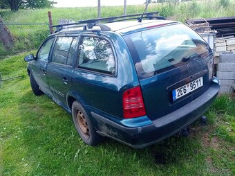 Škoda Octavia combi 1, 1,9 TDi, 81 kw na dodělání bo díly. - 3