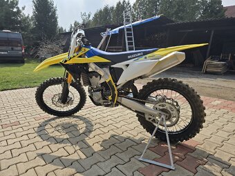suzuki rm z 450, r. 2023 - 3