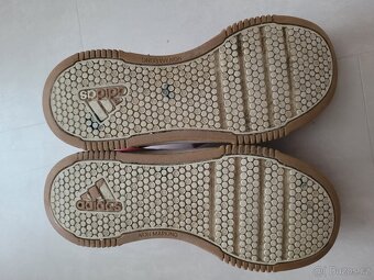 Tenisky Adidas, v. 33 - 3