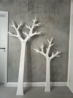 Designove vesaky na zed - 3
