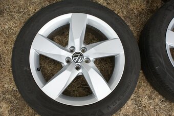 krasna alu 17 VW nebo Skoda Seat Audi letni pneu 205/55R17 - 3