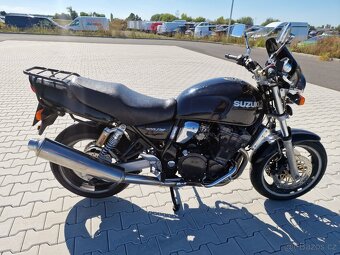 Suzuki GSX 750 Inazuma - 3