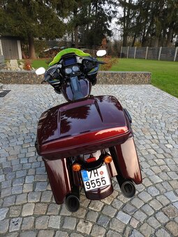 Harley-Davidson FLTRXS Road Glide Special - 3