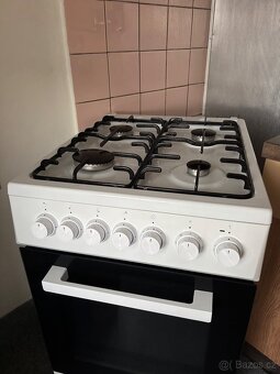 Kombinovaný sporák Beko + 2 plechy - 3