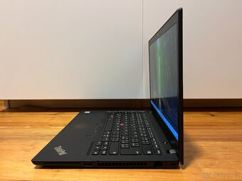 Lenovo ThinkPad T490 - 3