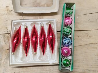 Retro vánoční ozdoby a vánoční světýlka - 3