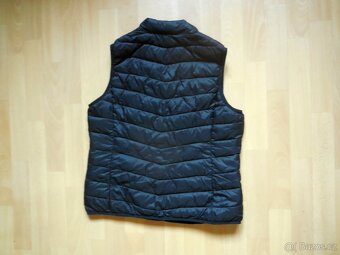 dámská C&A černá vesta ,prošitá projmutá šusťák 44-46/L-XL - 3