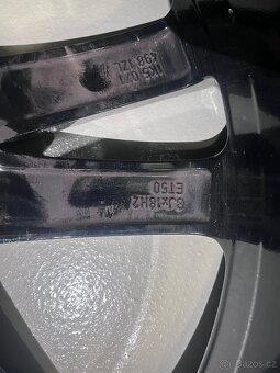 Allu kola (elektrony) VW Golf R-Line - 3