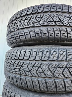 Zimní Pirelli 215/60/17 - 3