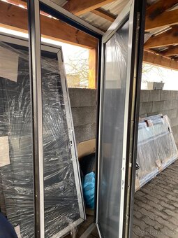 Prodám vchodové plastové dveře - 3