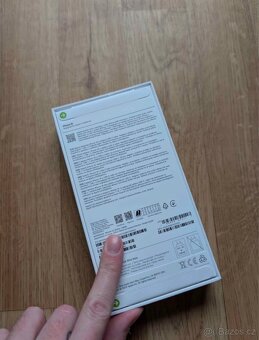 Apple iPhone 16 128GB bílý - 3