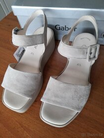 Dámské kožené sandály na klínu Gabor (vel. 37,5) - 3