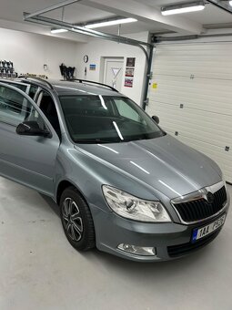 Škoda Octavia ll 1.6 TDi 2011 cz elegance - 3