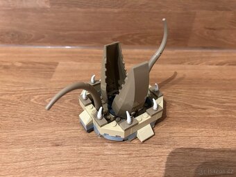 LEGO Star Wars Desert Skiff - 3