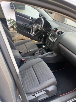 Volkswagen Golf V - 3