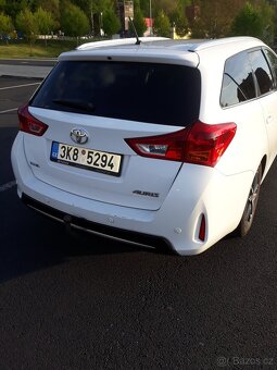 Toyota Auris 2.0D-4D - 3