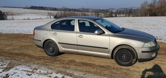 Škoda Octavia II Sedan - 3