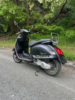 Vespa gts 125 - 3