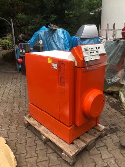 Prodám kotel na olej 22 KW - 3
