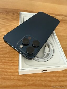 iPhone 15 Pro Max 512GB, Blue Tianium - 3