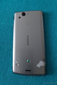 mobilní telefon Sony Xperia ARC - 3