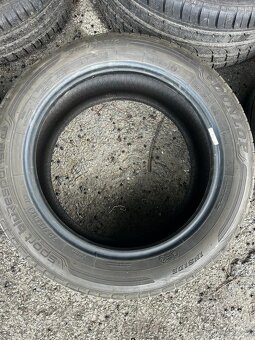 Letní pneu DUNLOP SPORT BLURESPONSE - 3