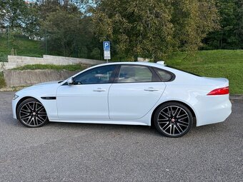 Jaguar R-Sport XF 3.0 Diesel Top Výbava, perfektní stav - 3