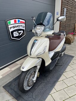 Piaggio Beverly 300 i.e. rok 2016 - 3
