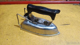 Retro žehlička REL 450W - 3