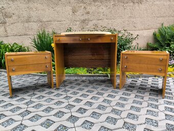 Retro set Femina - noční stolky, toaletka, zrcadlo - 3