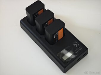 Bezzrcadlovka Sony Alpha 6400 + příslušenství - 3