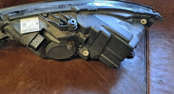 Prave predni svetlo led skoda fabia III facelift - 3